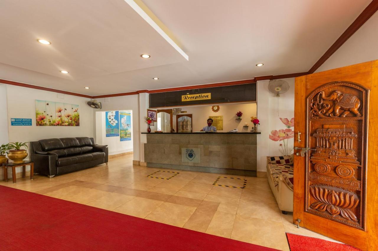 Kstdc Hotel Mayura Bhuvaneshwari Kamalapur ハンピ エクステリア 写真