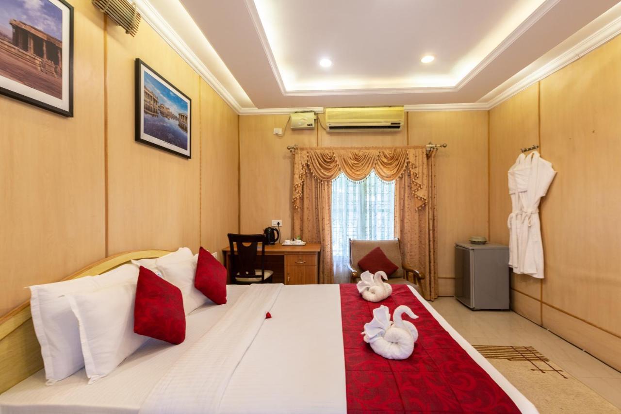 Kstdc Hotel Mayura Bhuvaneshwari Kamalapur ハンピ エクステリア 写真
