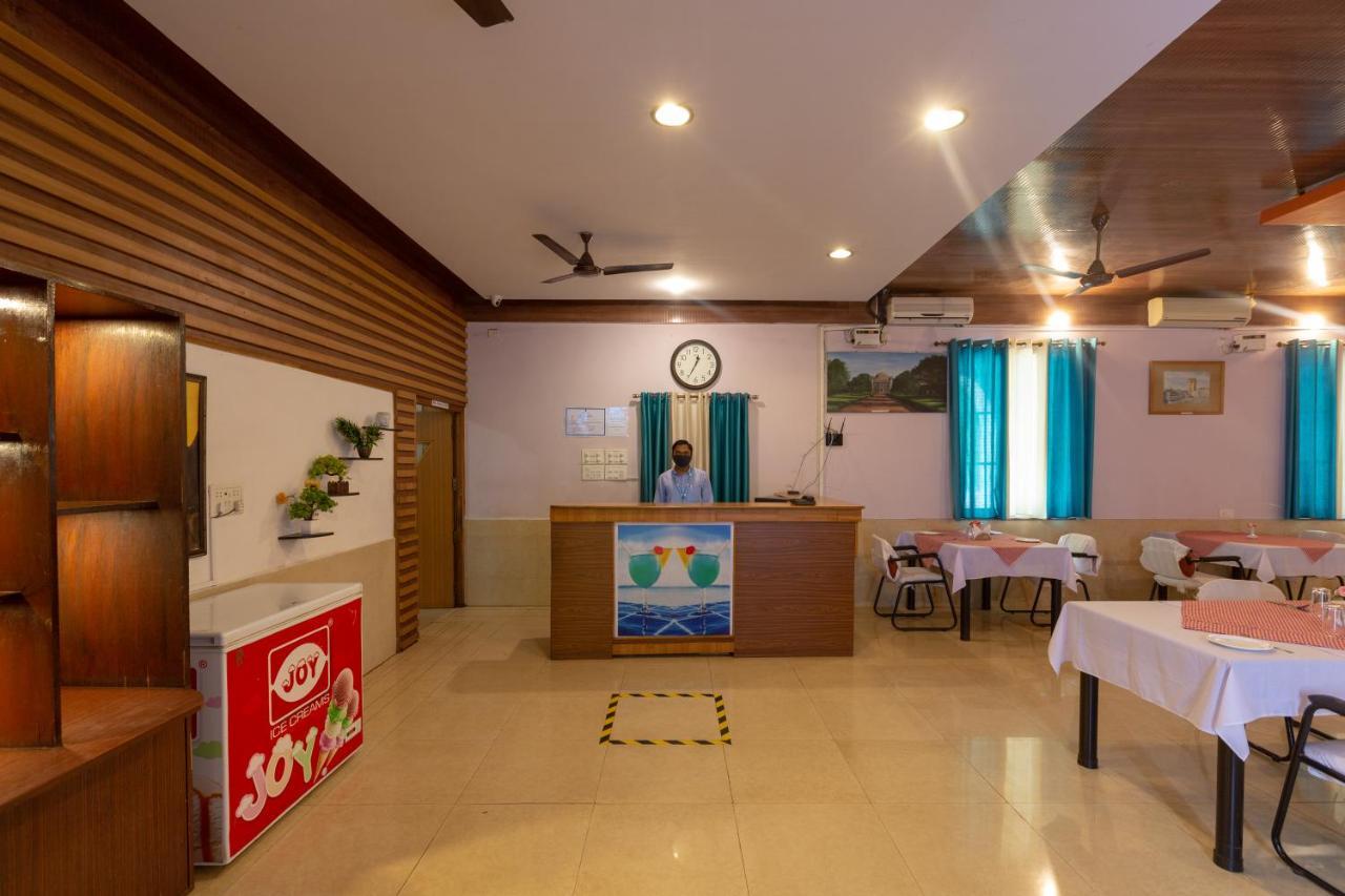 Kstdc Hotel Mayura Bhuvaneshwari Kamalapur ハンピ エクステリア 写真