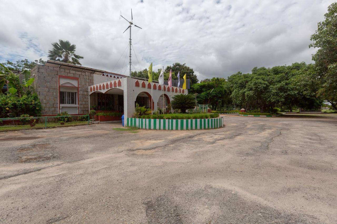 Kstdc Hotel Mayura Bhuvaneshwari Kamalapur ハンピ エクステリア 写真